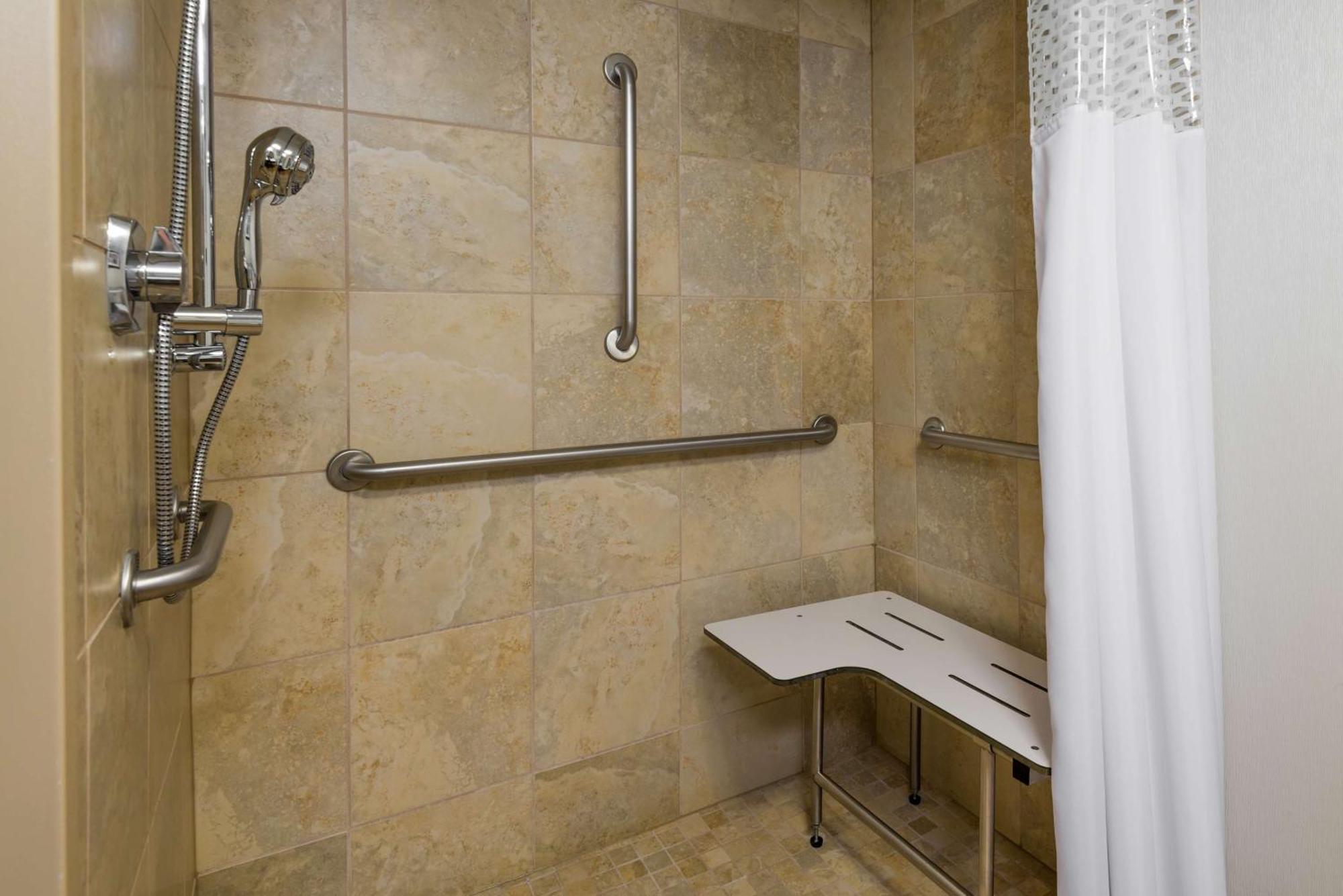 Hampton Inn Buffalo-Airport Galleria Mall Cheektowaga Exterior photo